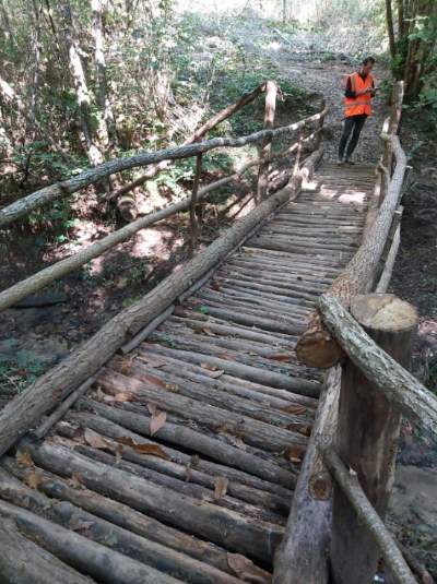 Construction de passerelles au lac de Filhet